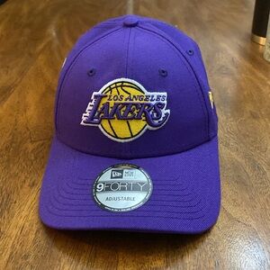 NWT New Era Purple Lakers Cap